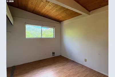 29835 Hillcrest St, Gold Beach, OR 97444 - Photo 18
