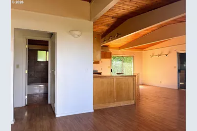 29835 Hillcrest St, Gold Beach, OR 97444 - Photo 4