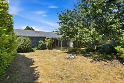 1669 Johnson St, North Bend, OR 97459 - Photo 28