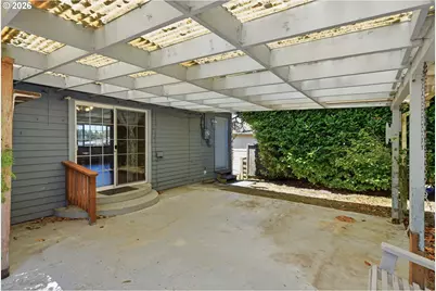 1669 Johnson St, North Bend, OR 97459 - Photo 24