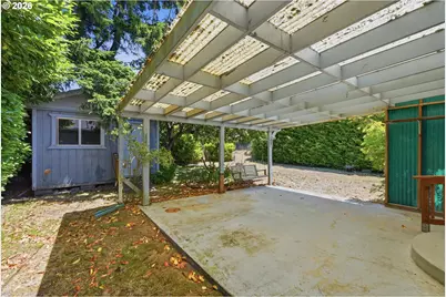 1669 Johnson St, North Bend, OR 97459 - Photo 22