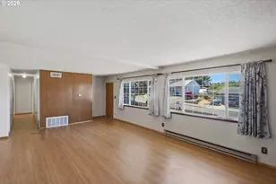 1669 Johnson St, North Bend, OR 97459 - Photo 8