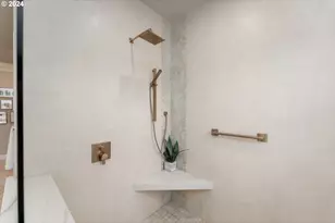 317 Aker Dr, Myrtle Creek, OR 97457 - Photo 18