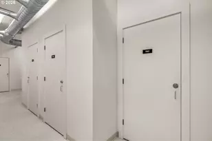 780 NW Westover Square, Portland, OR 97210 - Photo 28