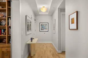 780 NW Westover Square, Portland, OR 97210 - Photo 10