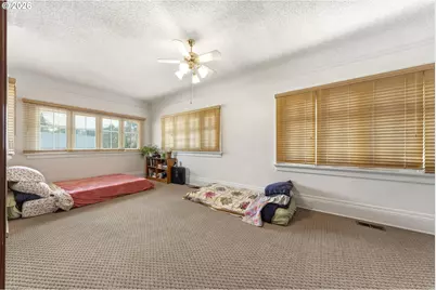 193 S Columbia St, Milton-Freewater, OR 97862 - Photo 10