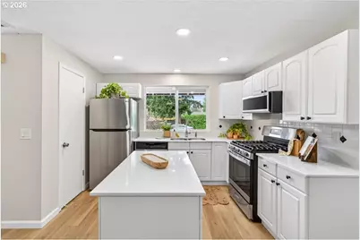 3360 NW 178th Ave, Portland, OR 97229 - Photo 12