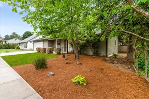 3360 NW 178th Ave, Portland, OR 97229 - Photo 4