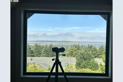 143 S Wells Dr, Lincoln City, OR 97367 - Photo 18