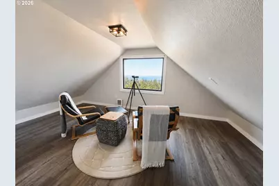 143 S Wells Dr, Lincoln City, OR 97367 - Photo 8
