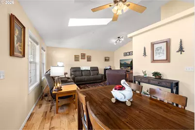3175 NE Lucas Dr, McMinnville, OR 97128 - Photo 16