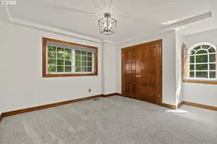 1777 Skyland Dr, Lake Oswego, OR 97034 - Photo 22