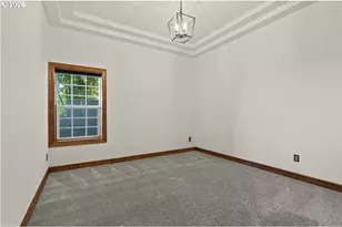 1777 Skyland Dr, Lake Oswego, OR 97034 - Photo 40