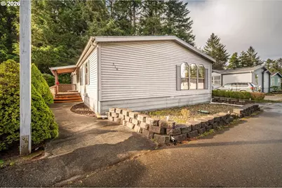 510 Shorepines Ave, Coos Bay, OR 97420 - Photo 2