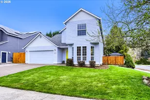 2552 NE Nova Ave, Hillsboro, OR 97124 - Photo 2