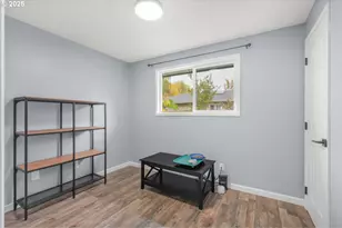 9028 N Chautauqua Pl, Portland, OR 97217 - Photo 16