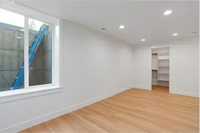 6020 SW 18th Dr, Portland, OR 97239 - Photo 34