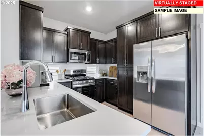 7347 SE Deline St, Hillsboro, OR 97123 - Photo 2