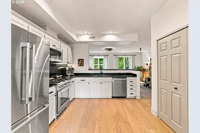 13255 SW Kingston Pl, Portland, OR 97223 - Photo 16