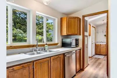 90465 Peter Johnson Rd, Astoria, OR 97103 - Photo 16