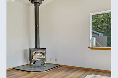 90465 Peter Johnson Rd, Astoria, OR 97103 - Photo 8