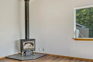 90465 Peter Johnson Rd, Astoria, OR 97103 - Photo 8