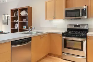 1375 Olive St, Eugene, OR 97401 - Photo 12