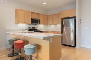 1375 Olive St, Eugene, OR 97401 - Photo 10