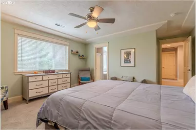 1861 NW Wonderview Ave, Gresham, OR 97030 - Photo 30