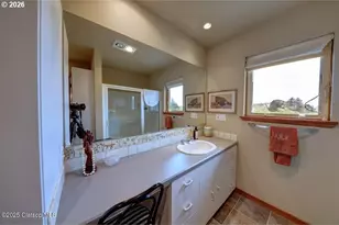 500 Farrell Ct, Seaside, OR 97138 - Photo 14