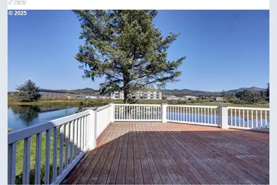 500 Farrell Ct, Seaside, OR 97138 - Photo 36