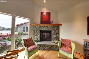 500 Farrell Ct, Seaside, OR 97138 - Photo 8