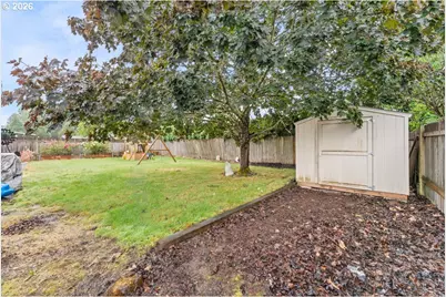 4264 SE Cedar St, Hillsboro, OR 97123 - Photo 32
