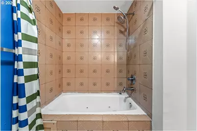 4264 SE Cedar St, Hillsboro, OR 97123 - Photo 24