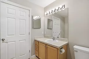 760 NW 185th Ave, Beaverton, OR 97006 - Photo 18