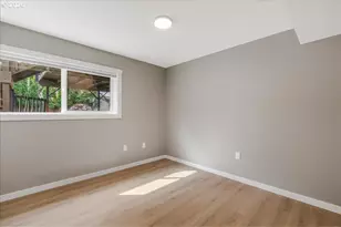 2706 SE Spruce St, Hillsboro, OR 97123 - Photo 22