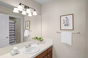 12847 NW Bayonne Ln, Portland, OR 97229 - Photo 28