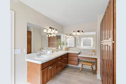 12847 NW Bayonne Ln, Portland, OR 97229 - Photo 24
