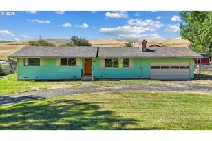46113 Adams Rd, Pendleton, OR 97801 - Photo 2