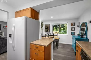 18107 SW Monte Verdi Blvd, Beaverton, OR 97007 - Photo 8