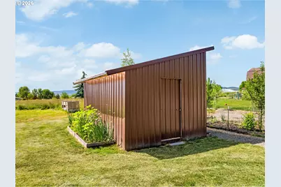 60910 Sharp Rd, Cove, OR 97824 - Photo 10