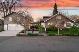 3635 SE 14th Ave, Portland, OR 97202 - Photo 2