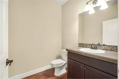 8034 SW 195th Ave, Beaverton, OR 97007 - Photo 14