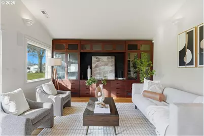 2365 Umpqua Rd, Woodburn, OR 97071 - Photo 6