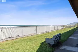 145 NW Inlet Ave, Lincoln City, OR 97367 - Photo 6