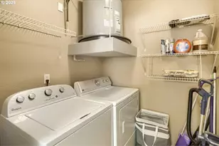 1231 NE Horizon Loop, Hillsboro, OR 97124 - Photo 24