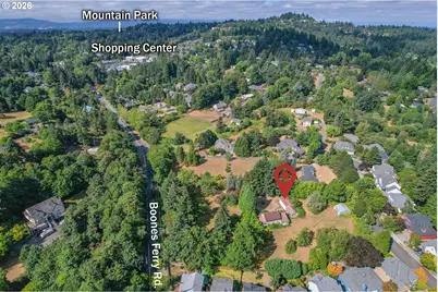 12295 SW Boones Ferry Rd, Portland, OR 97219 - Photo 4