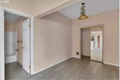 801 NW Coast St #2, Newport, OR 97365 - Photo 20