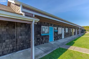 801 NW Coast St, Newport, OR 97365 - Photo 1