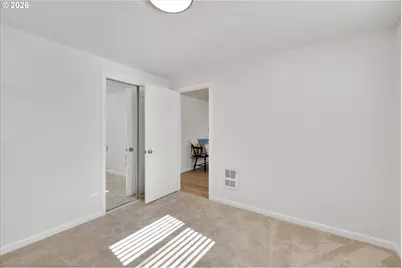 18149 SE Pine St, Portland, OR 97233 - Photo 16
